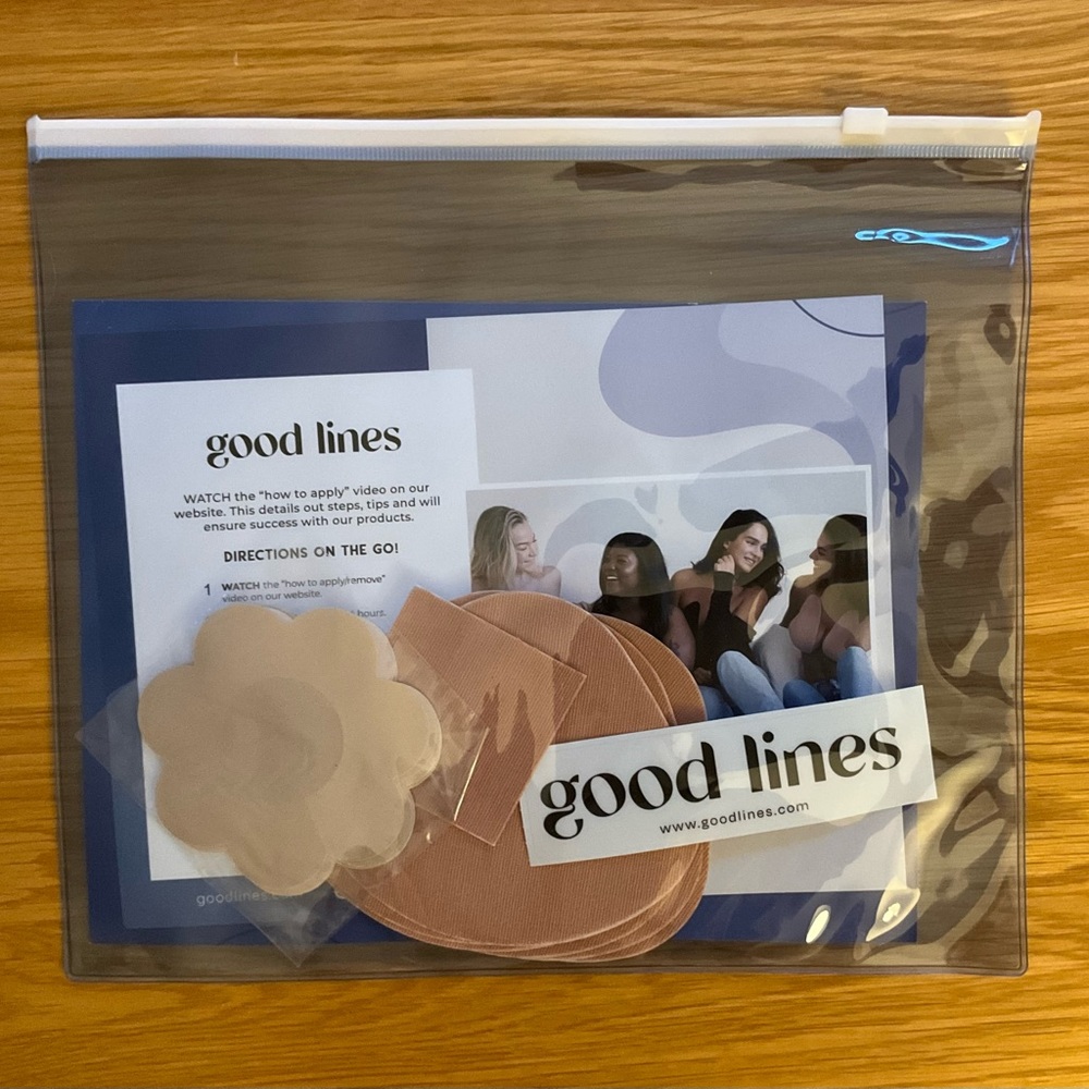 New — Good Lines Shorty Cut Boob Tape Kit, A/B, Champagne, Strong